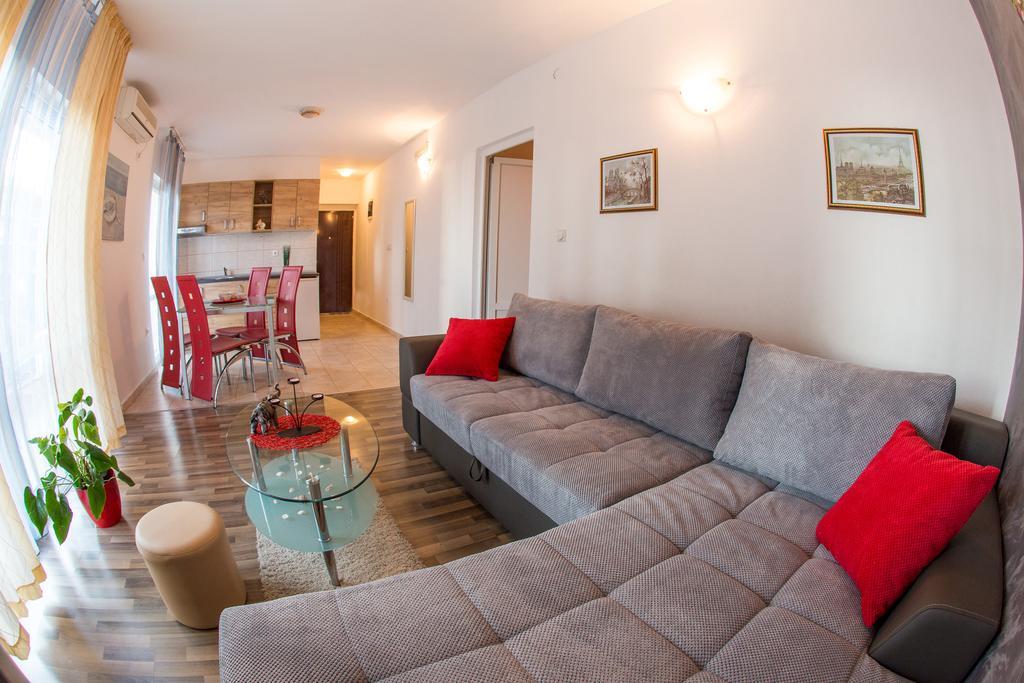 Villa Nadezda Petrovac 외부 사진